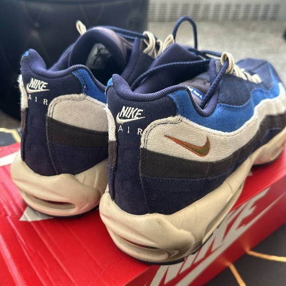 Air Max 95 Premium ‘Blackened Blue’ - Picture 3 of 3